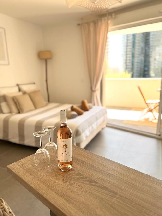 Luxueux Studio Neuf - Frontiere Monaco - Piscine - Parking Prive Eksteriør bilde
